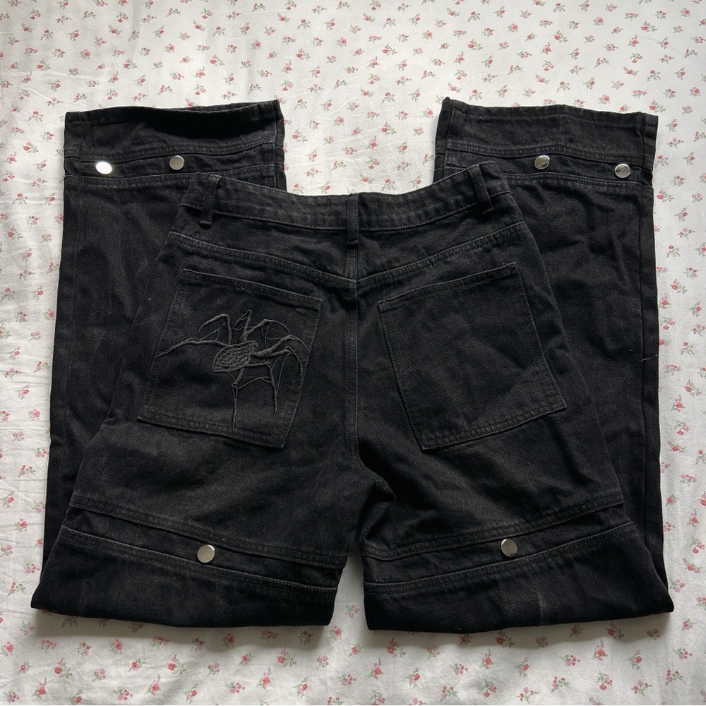 Persona rivet spider embroidered jeans
